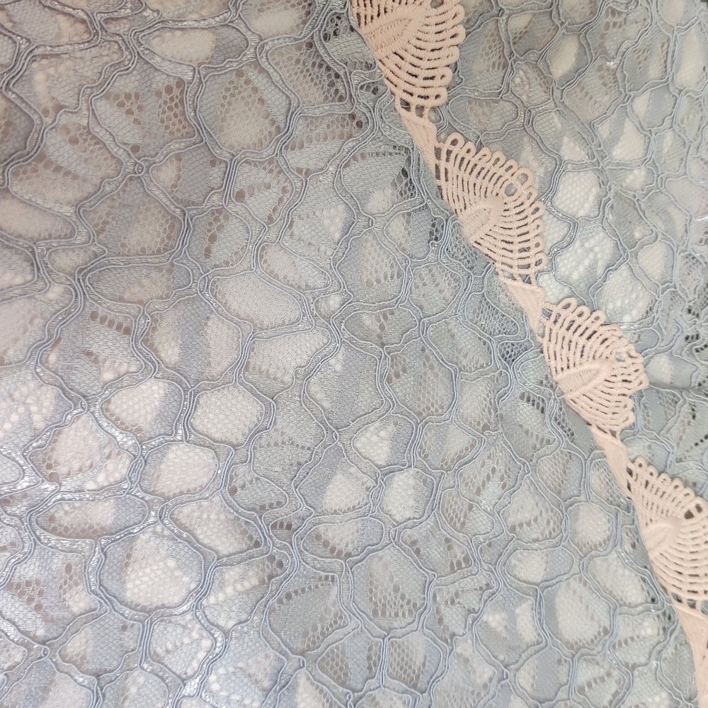 Topshop Lace Cut Out Dress - size 8 - Picture 9 of 10